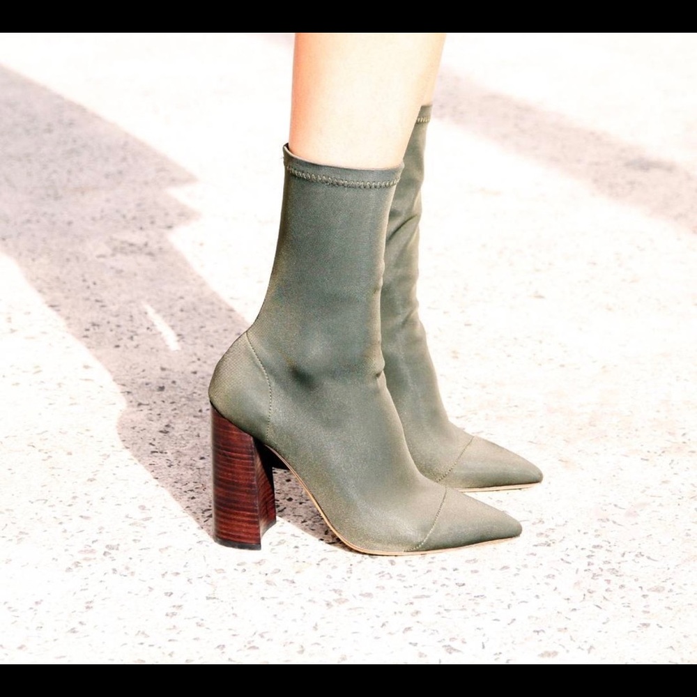 Tony Bianco "diddy boot"